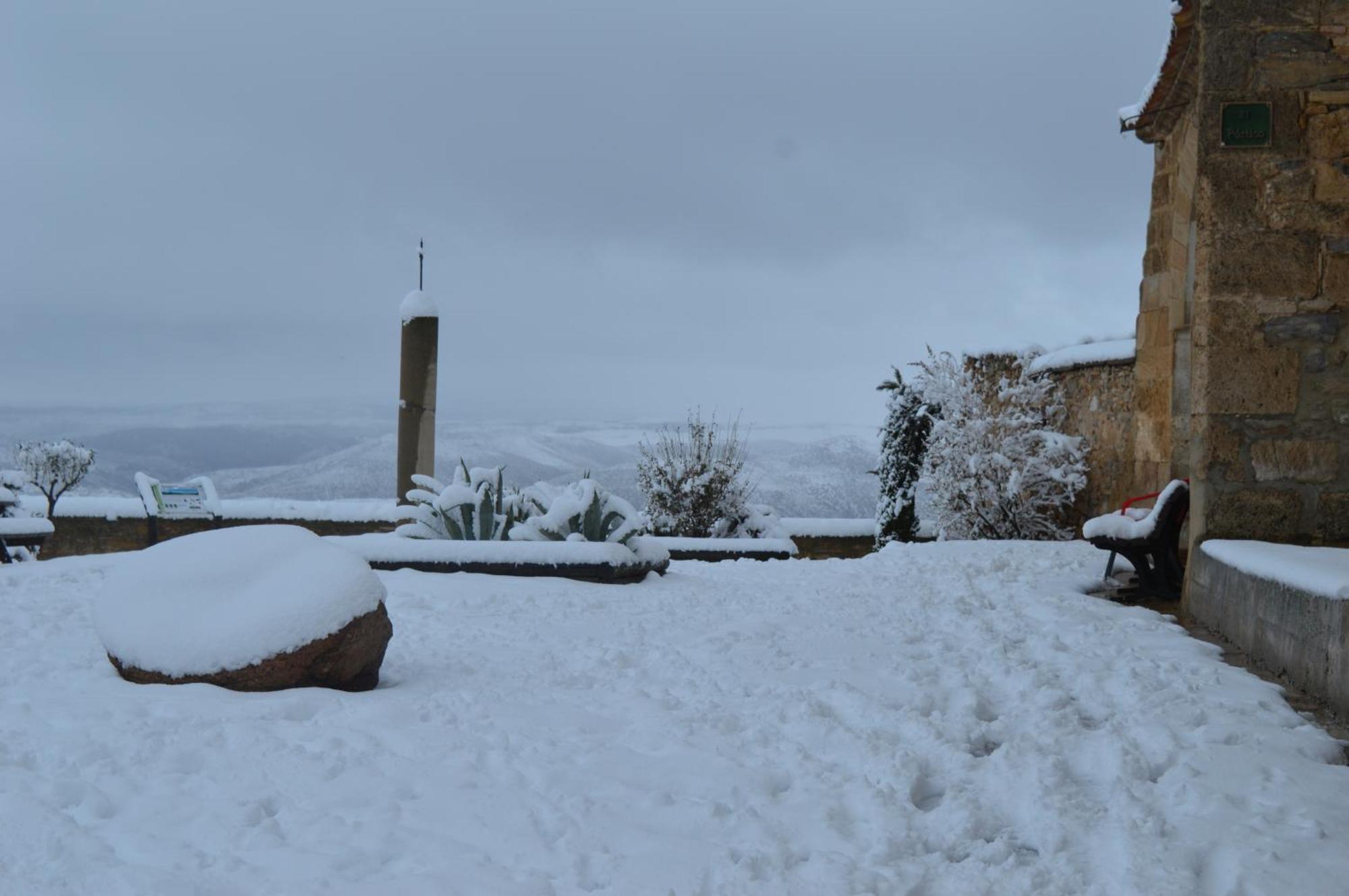 Las Abadias San Felices de los Gallegos Extérieur photo